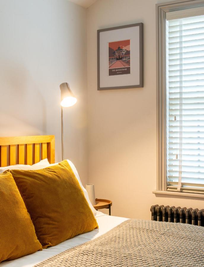 Beautiful, Central, 3 Min Walk From Beach, 2 King Doubles Brighton Ngoại thất bức ảnh