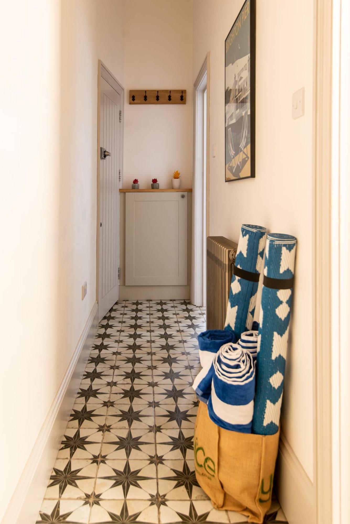 Beautiful, Central, 3 Min Walk From Beach, 2 King Doubles Brighton Ngoại thất bức ảnh